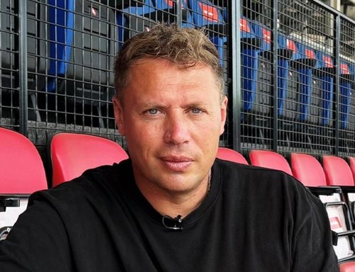 Menno van Dam